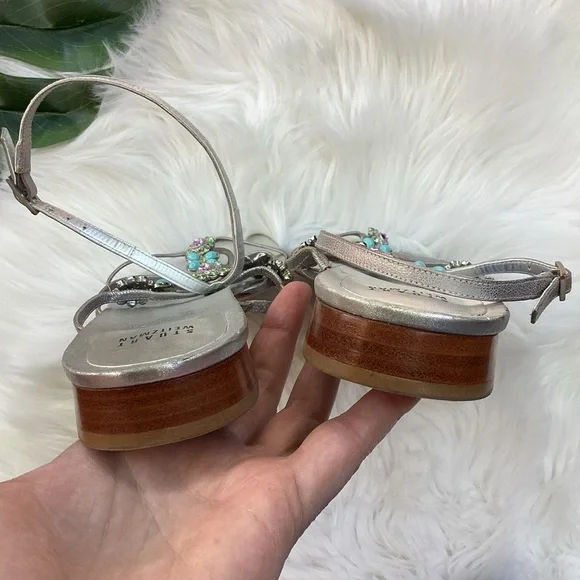 Stuart Weitzman Silver Sandals Turquoise & Crystal Gem Embellishments 9.5 - Picture 8 of 11